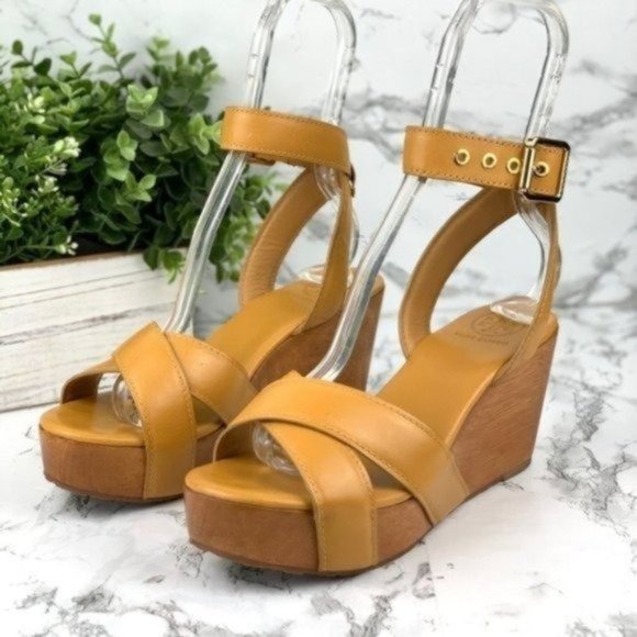 Tory Burch Shoes - Tory Burch Wedge Block Wooden Sandals